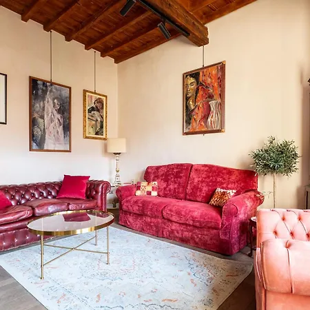 Dimora Storica Vicino A Ponte Vecchio E Uffizi Διαμέρισμα *