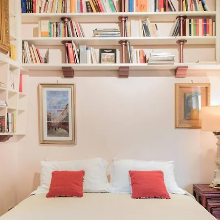 Dimora Storica Vicino A Ponte Vecchio E Uffizi Appartement