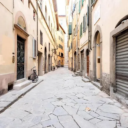 Dimora Storica Vicino A Ponte Vecchio E Uffizi Appartement Florence